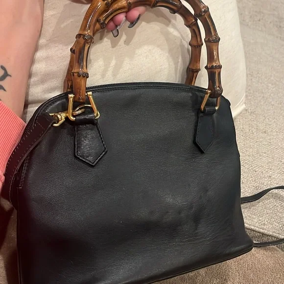 Gucci Diana bag w bamboo handles and one crossbody strap. EUC vintage 1991 HTF - Picture 2 of 8